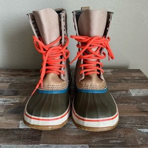 Sorel Women’s 1964 Premium Canvas Winter Boots